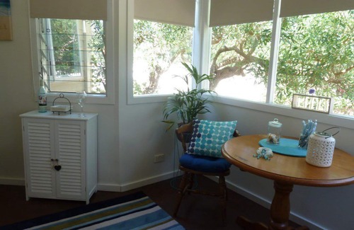 Raymond Island Apartment | A cosy bed & breakfast on the waterfront of Raymond Island