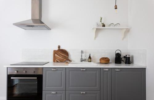 Richmond House | A Cottage In Richmond
