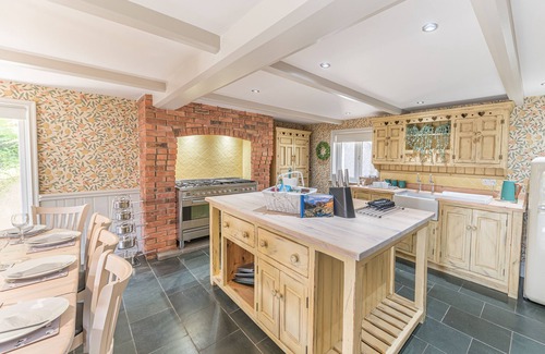 Bretherdale Cottage | A cottage that sleeps 10 guests in 5 bedrooms