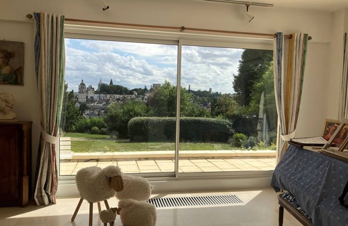 Loches House | A country house with swimming pool, close to Loches. (No stays below 14 days)