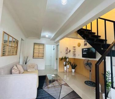 Plaridel House | A Cozy 2-bedroom Home in Malolos - prime location