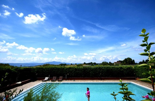 Montegabbione Apartment | A Delightful Casale in the Heart of Italy, Organic Farm, infinity pool
