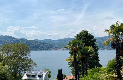 Angera Apartment | A dream on the lake
