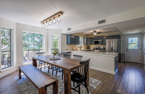 Eureka House | A dream retreat on the water - The Lakeland House