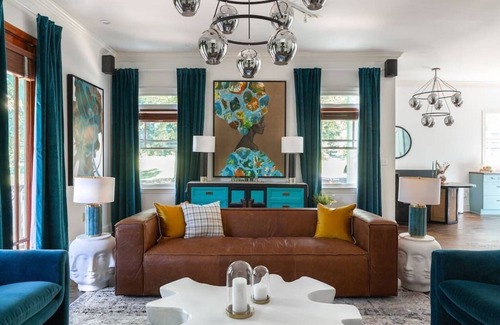 Inman Park Apartment | A Duplex Experience that allows for separate spaces with the flexibility of a hive community!