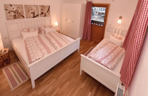 Partenen Apartment | A feel-good atmosphere with a free view of the mountains guaranteed