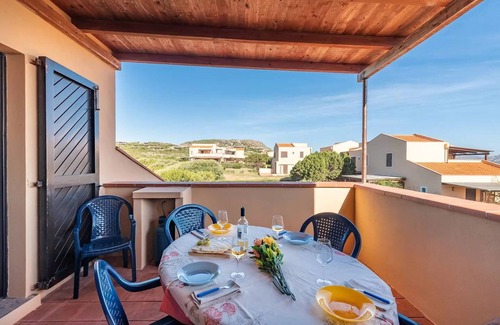 La Pelosa Apartment | A few steps from heavenly La Pelosa beach Stintino