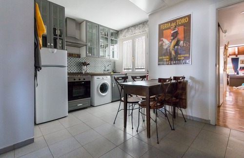 Pamplona City Centre Apartment | A Flavour For The Historical Spanish Setting