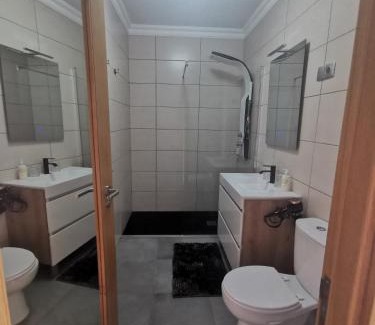 Vila Nova de Foz Coa Hotel | A Flor da Rosa