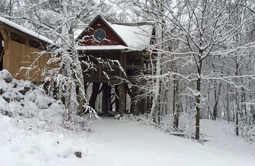 Morrison County Cabin | A Four Seasons Tree House With All Amenities Of A Home
