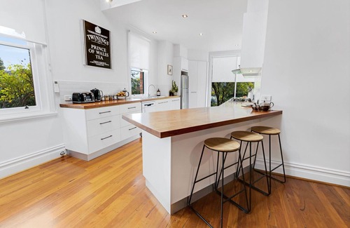 East Bairnsdale House | A grand piece of history with all the modern amenities