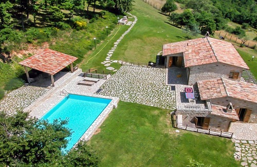 Acqua Loreto Villa | A Great Villa and a Cozy Cottage sleeps 10 with 6 bathroom and 2 pools! Amazing!