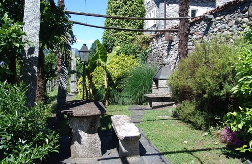 Tenero-Contra House | A green oasis in the middle of the popular resort of Tenero on Lake Maggiore