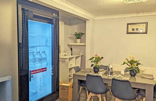 Lillington House | A Home from Home - Leamington Spa