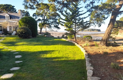Cote de Granit Rose House | A home with panoramic ocean views!