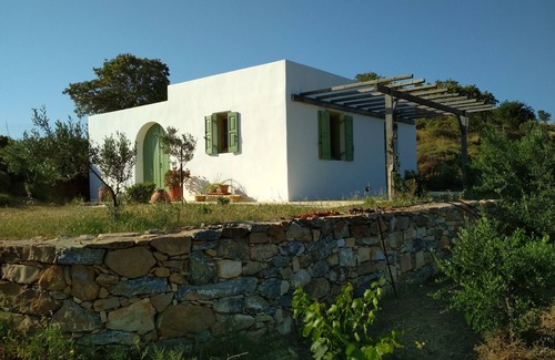 Leros House | a house between the sky and the sea of ​the island of Leros
