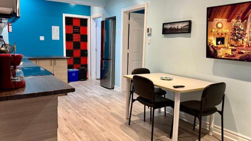 Longueuil Apartment | A&I Cosy&Bright Apartments near Old Port and South Shore
