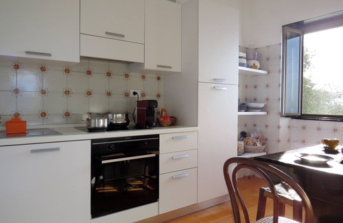 San Lorenzo della Costa Apartment | A Jump to the Heaven
