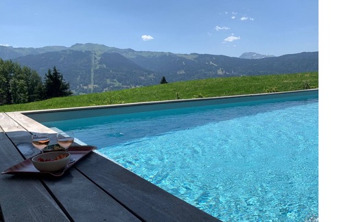 Samoens Ski Chalet | A large, cozy and spacious chalet, 400m2, sleeps 15 people, heated outdoor pool