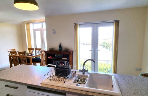 Perranporth House | A large, detached house, a short walk from the beach