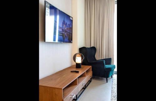 Muharraq Apartment | A Luxury Aprt 2 bedrooms Balcony with wonderful view Mall access hi speed WIFI Beach access & much more for Family Only