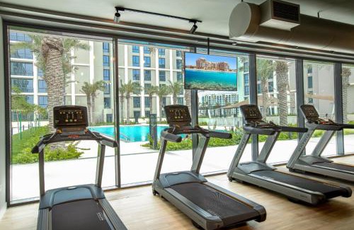 Muharraq Apartment | A Luxury Aprt 2 bedrooms Balcony with wonderful view Mall access hi speed WIFI Beach access & much more for Family Only