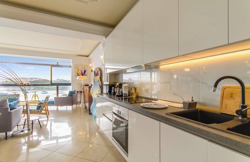 Sliema Apartment | A Magnificent Sunny Seafront Apart Sliema, Tas Sliema, Malta
