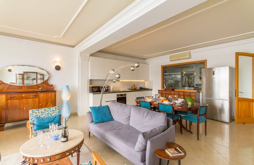 Sliema Apartment | A Magnificent Sunny Seafront Apart Sliema, Tas Sliema, Malta