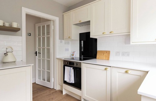 Lyminster House | A modern 2 bedroom cottage located close to Arundel and Littlehampton