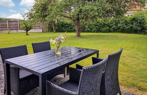 Ytterby House | A modern and compact vacation home for your relaxing vacation awaits you.