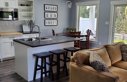 Regional District of Nanaimo Cottage | A modern cozy cottage in your own wooded backyard located mid Vancouver Island.