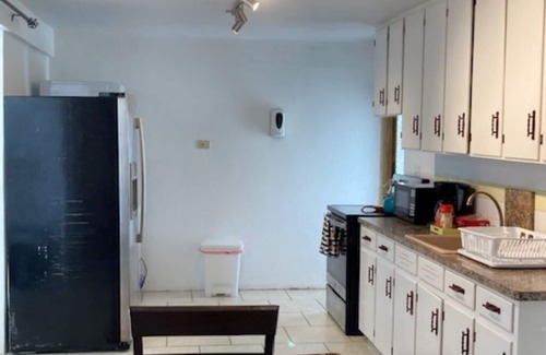 Southampton Apartment | [A]MOUR AMOUR HEART OF HOSPITALITY!