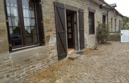 Ceaux House | A nature stop near Mont St Michel