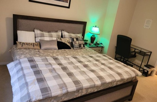 Northeast Edmonton House | A nice warm, welcoming atmosphere