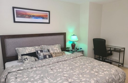 Northeast Edmonton House | A nice warm, welcoming atmosphere