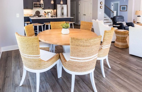Harkers Island House | A Peaceful Retreat on Harkers Island