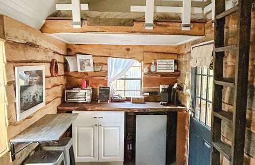 Cleveland Cabin | A perfect location for access to Greenville Counties best outdoor activities!