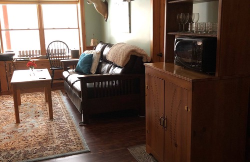 Hartwick Apartment | A perfect, quiet baseball rental in the woods near Cooperstown, NY