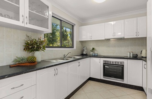 Vincentia House | A Pets Paradise by Experience Jervis Bay