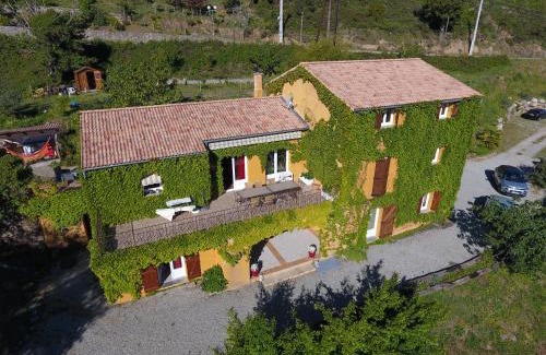 Castirla House | A Pianella