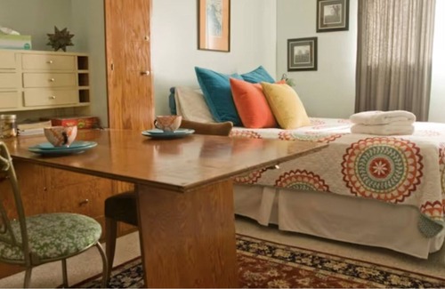 West Eugene House | A Place to Go to Get Away