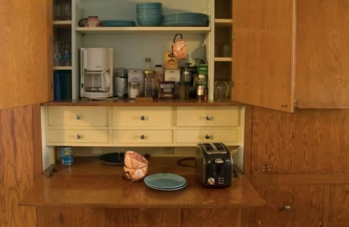 West Eugene House | A Place to Go to Get Away