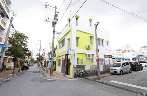 Okinawa Apartment | A popular condominium building in Sakaemachi!3 minute walk to Yui Rail Asato Station!Stay up to 5 people!Supermarket nearby