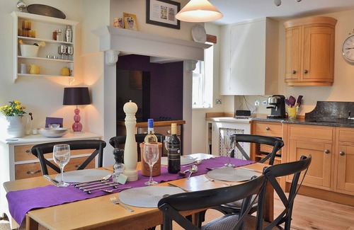 Redmire Cottage | A pretty stone cottage in the conservation village of Redmire.