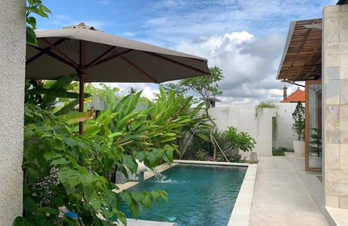 Medahan Villa | A private 200sqm entire villa, pool & rooftop with rice field view