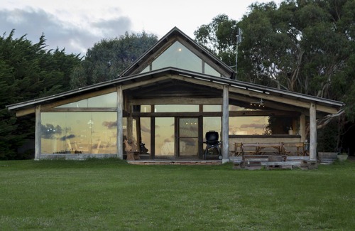 Tarwin Lower House | A Private Beachfront House, amazing view of Waratah Bay and Wilsons Promontory
