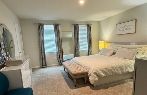 Taneytown House | A private, calm and stylish-comfortable rooms