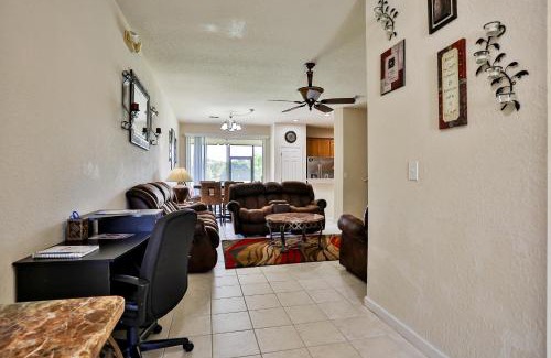 Trafalgar Village House | A Ripple in Time