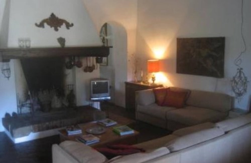 Radicondoli House | A Romantic Villa in the Heart of Tuscany