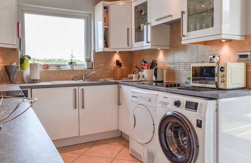 Tewitfield Cottage | ’A room with view.
